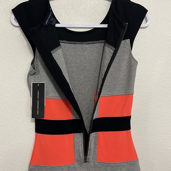 French Connection gray, black, and pink body con dress size 6 - Picture 10 of 11
